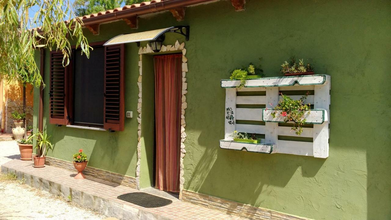 Appartamento Il Salice Casa Minnina Exterior photo